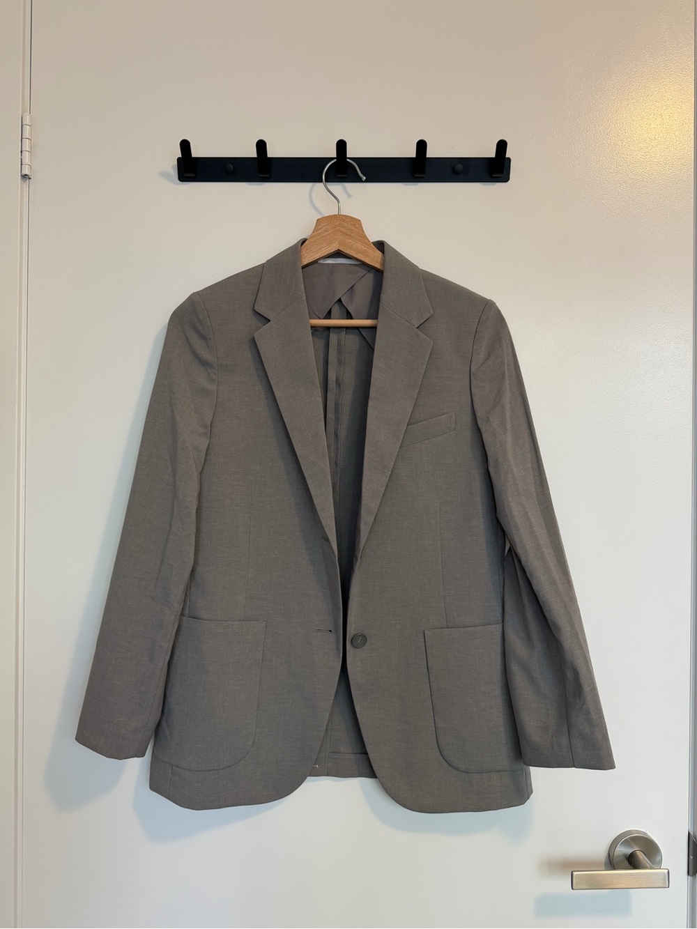 Uniqlo Women's Airsense Jacket